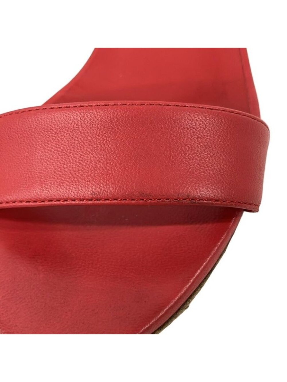 Chanel Sandals 35.5 C Red Chain Clover Gold Leather - Picture 8 of 10